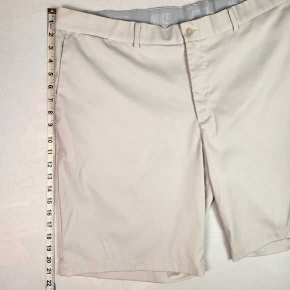 Nike Golf Tour Performance Dri-Fit Chino Shorts Mens 40 Khaki Casual - Picture 5 of 9